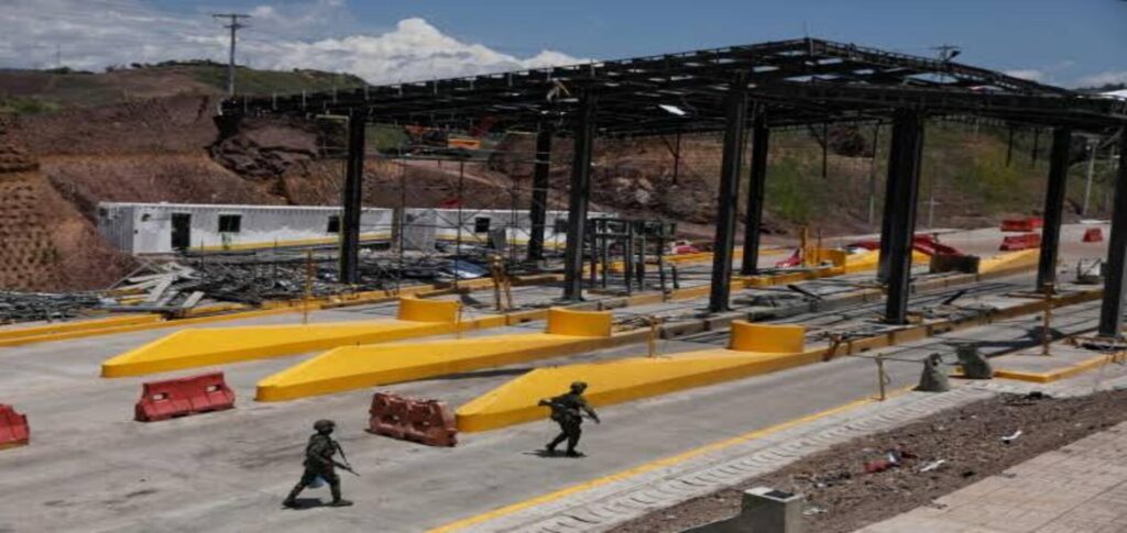 Colombia Car Bomb Attack Hits Southwest